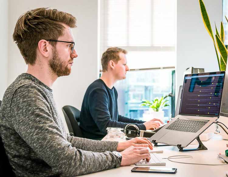 två programmerare på konto